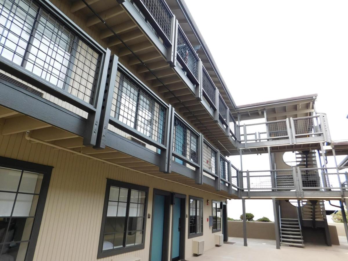Wave Street Inn Monterey Eksteriør billede